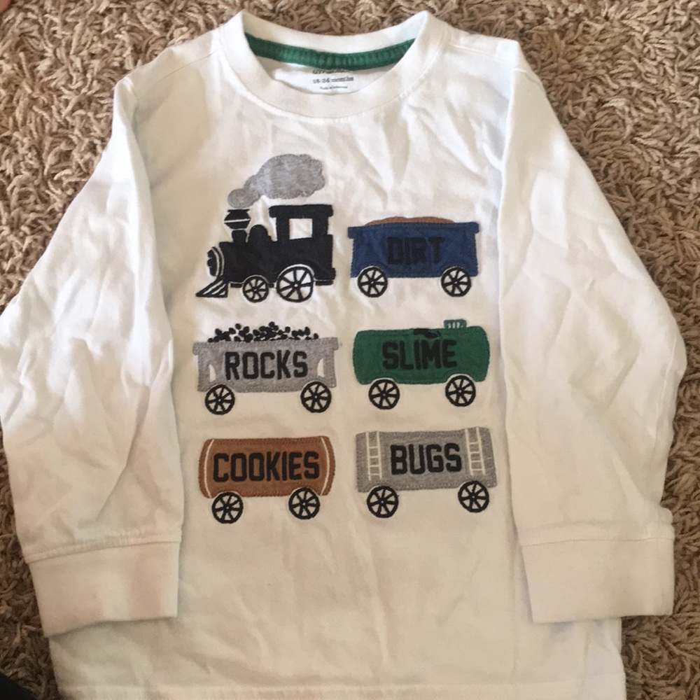 Long sleeve t